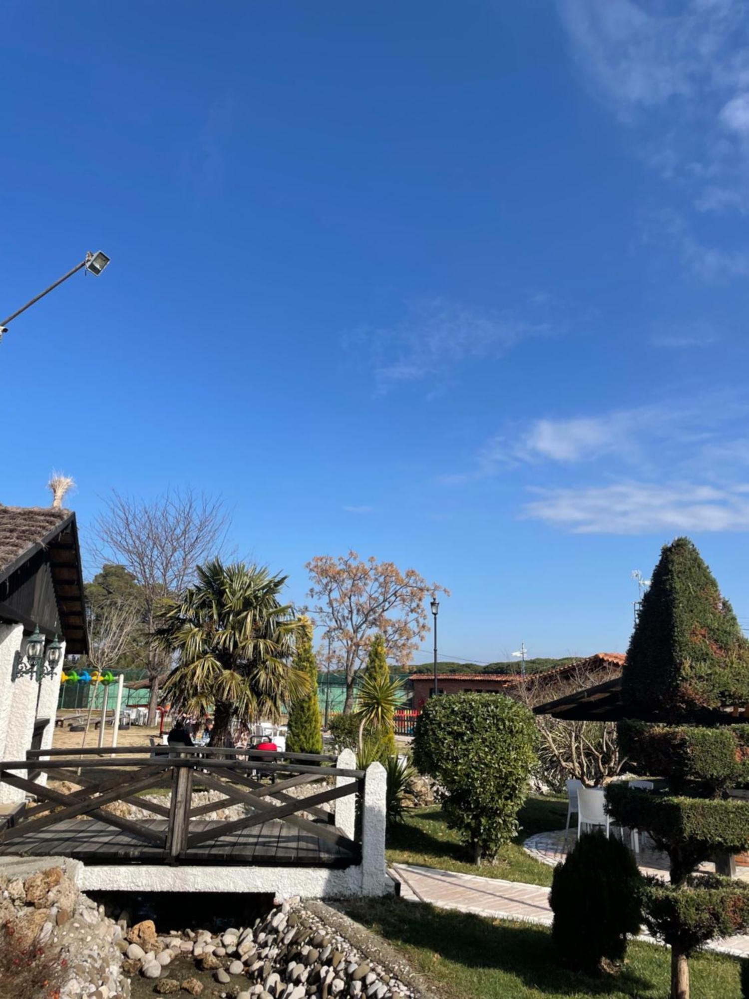 Agroturizem Eldi Hotel Fier Bagian luar foto